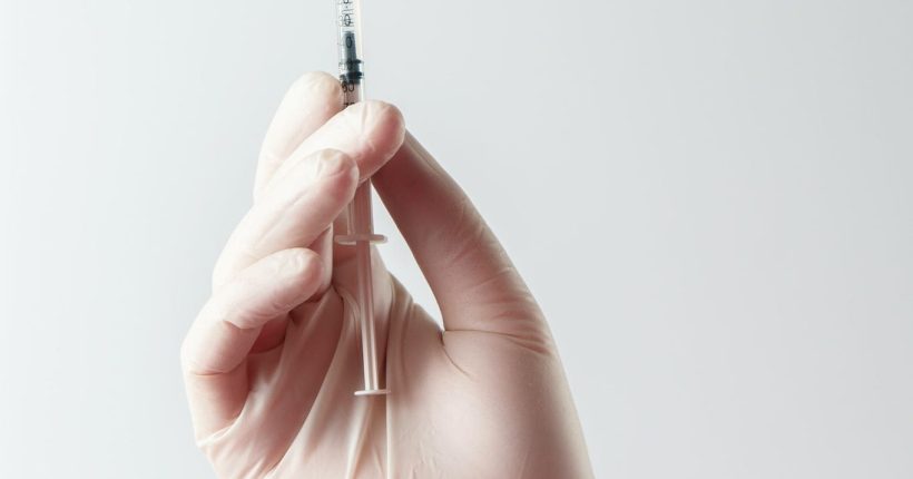 Needle vs Cannula